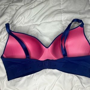 Pink Victoria secret bra 38D never worn